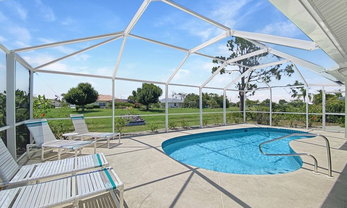 Pinehurst Villa | Villa con vista al río en Rotonda, piscina climatizada durante todo el año, capacidad para 6