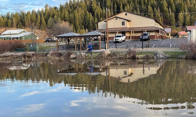 Pagosa Springs Hotel | RiverWalk Inn