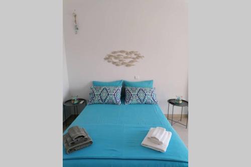 Paros Apartamento | RIZES ELIAS STUDIO WITH SEA VIEW