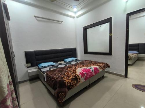 Vrindavan Hotel | RKN Rooms