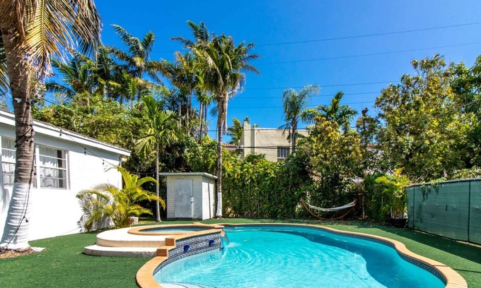 Northeast Miami Apartamento | Roami at Urban Oasis