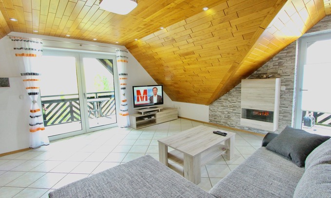 Balve Apartamento | ROBINSON dream holiday apartment - modern&quiet -in the adventure & culture area