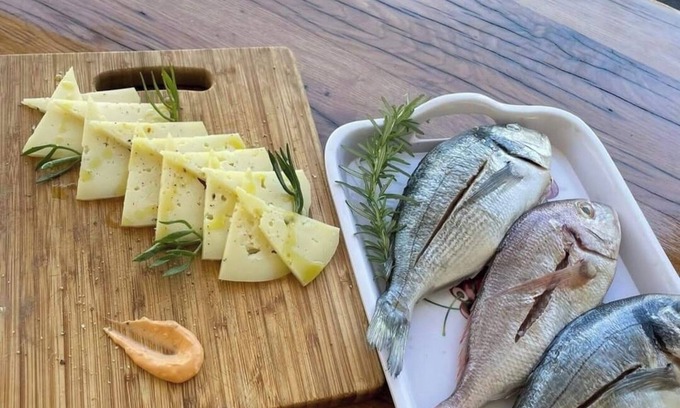 Cove Makarac (Milna) Apartamento | Robinson House 70m from the beach