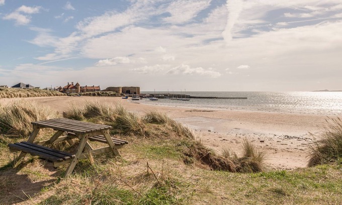 Beadnell Cabaña | Rock Rose