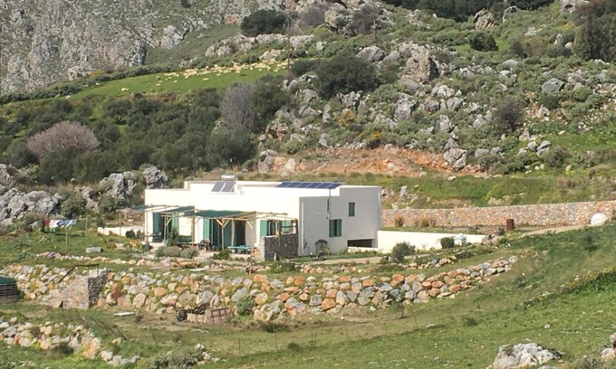 Agios Vasileios Casa | Rocky Mountain Way