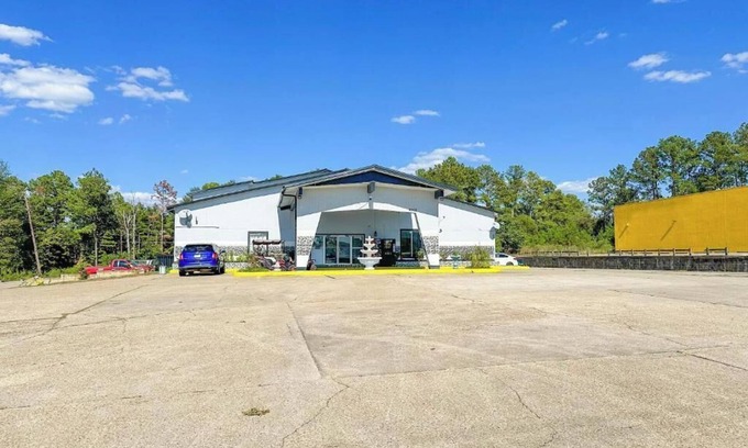 Hattiesburg Apartamento | Rodeway Inn Hattiesburg North - King Room - Smoking 5