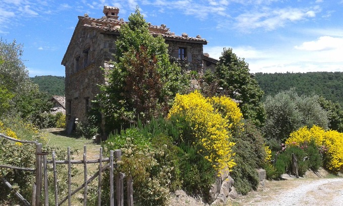 Piegaro Cabaña | Casa romántica con piscina