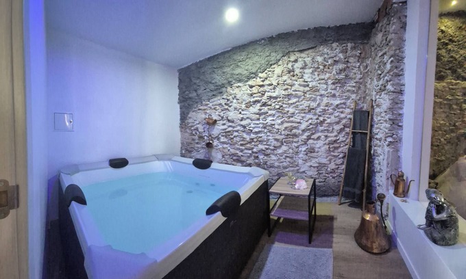 Benissuera Casa | fuga romantica con jacuzzi cerca de gandia y xativa