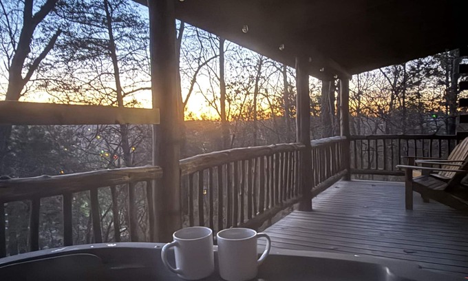 Branson Cabina | Romantic Log Cabin Escape Near Branson