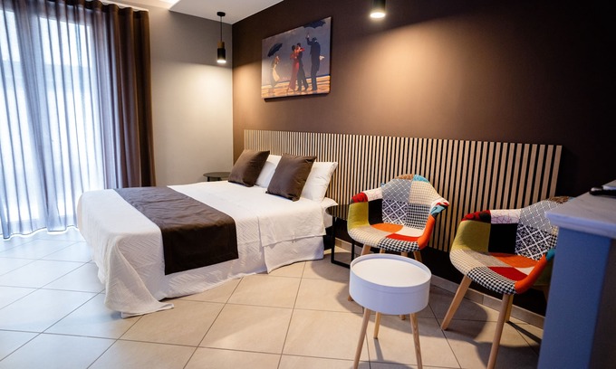 Sarno Cama Y Desayuno | Romantic room with whirlpool