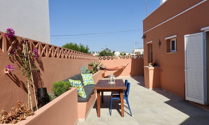 Azinhal Casa | Romántica casa de pueblo con amplia azotea y patio