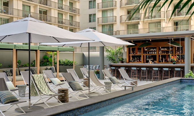 Waikiki Hotel | Romer House Waikiki