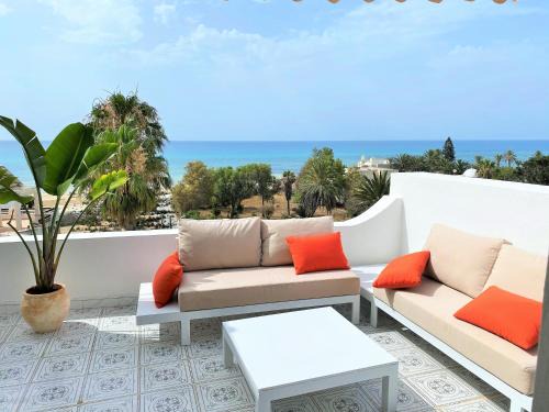 Eastern Hammamet Apartamento | Roof Top Pied dans l'Eau Panoramic View, 80 meters from Seaside