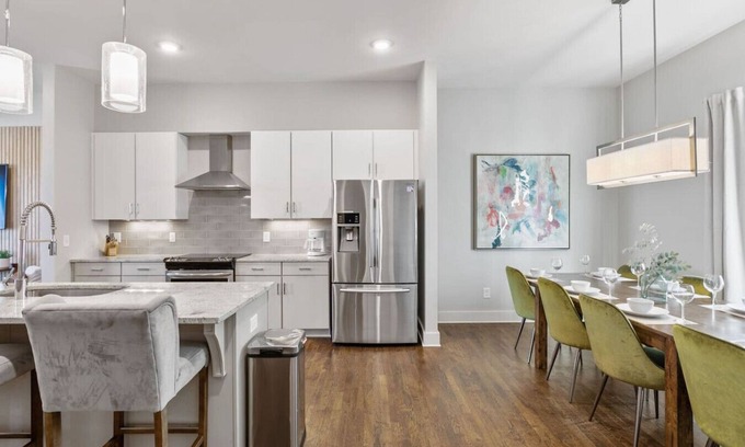 East Hill Casa | Vista de la ciudad en la azotea: en TRENDY & HIP East Nashville, a solo 5 minutos del centro de la ciudad