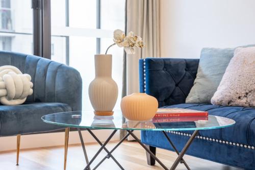 Braddon Apartamento | Rooftop patio w Mt View, Parking, Wifi n Netflix