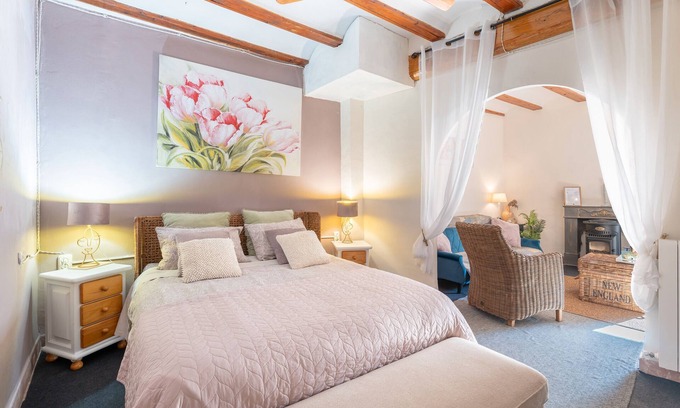 Alcublas Apartamento | Habitación "2A" con piscina compartida, jardín privado y Wi-Fi