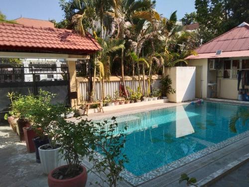Daun Penh Casa | Room 9 - Studio in a villa 5mn walk from the Royal Palace with swimming pool