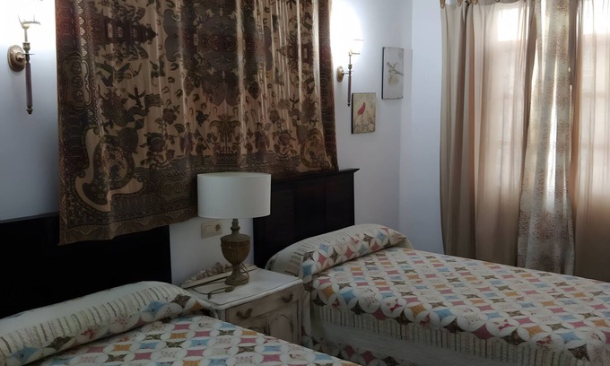 Villarrubia de Santiago Apartamento | Habitación 'Habitación 3' con jardín privado, Wi-Fi y aire acondicionado