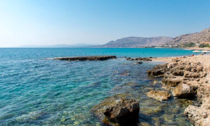 Pefkos Apartamento | Room in Studio - Marvelous Studio in Front of the Beach