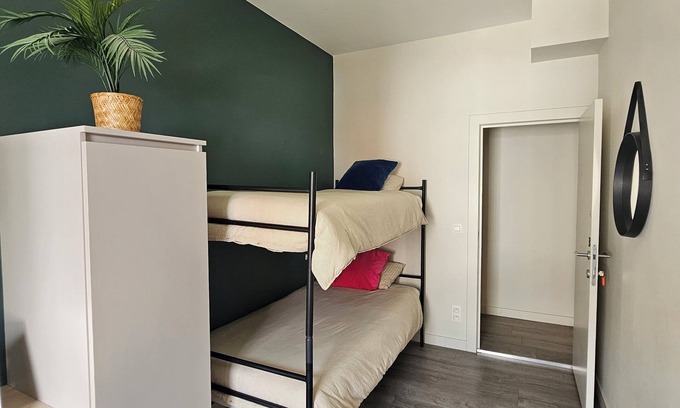 St. Macharius Apartamento | Room with bunk bed (3)