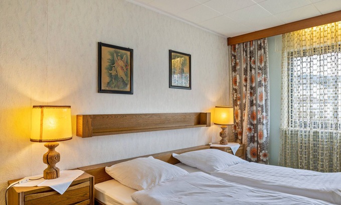 Reinhardshausen Apartamento | Habitación 'Wollmert' con terraza, jardín y balcón compartidos