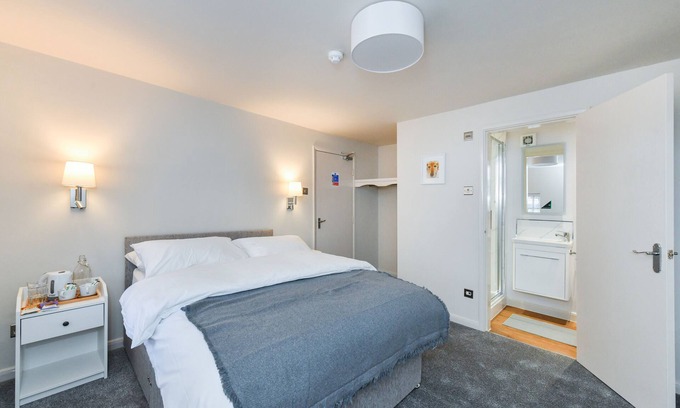 Newark Casa | Rooms at Rolleston