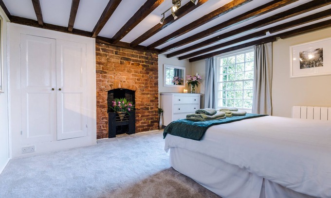 Cheshire West and Chester Cabaña | Rose Cottage