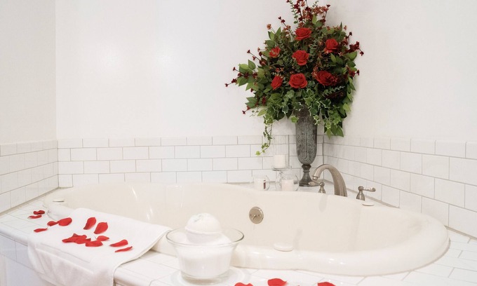 Gardner Cabaña | Rose Cottage-Suite-Bañera de hidromasaje-Rural-Balcón