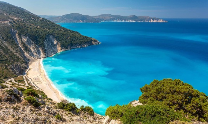 Kaligata Villa | Rose Villa in Svoronata