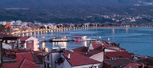 Varosh Apartamento | Rosemary Apartment