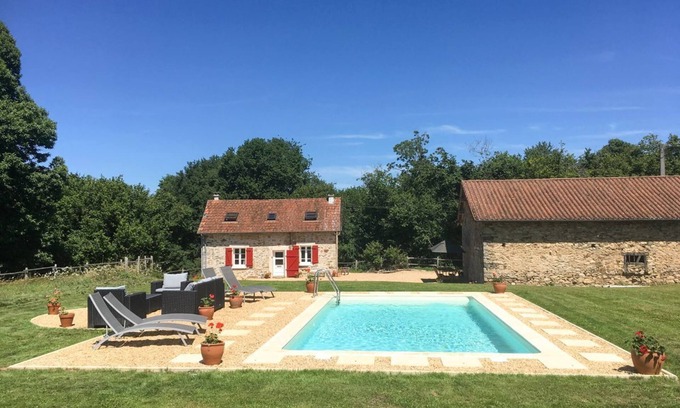 Ladignac le Long Villa | Rouge Cottage - Dos Habitaciones Villa, Capacidad 5