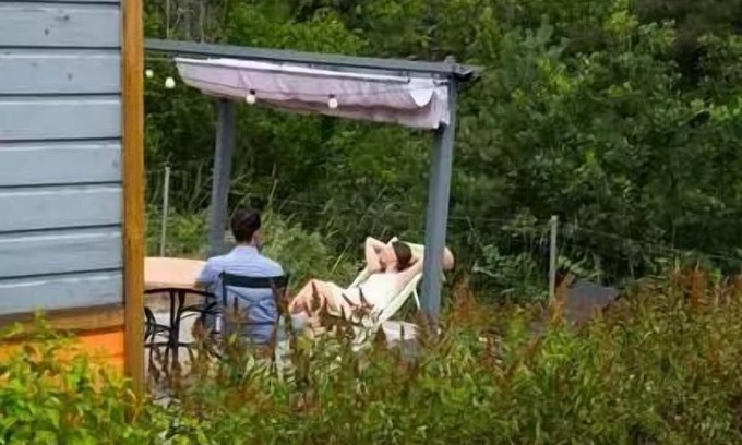 Saint-Paulien Cabina | Camping La Rochelambert **** - Roulotte du Velay Confort 2 habitaciones 4 personas