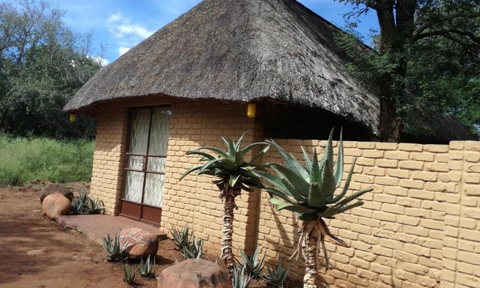 Marloth Park Casa | Roundhouse Marloth Park