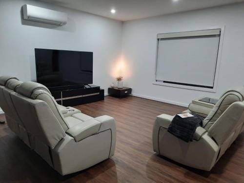 Rowville Casa | Rowville Stay - Home Away from Home