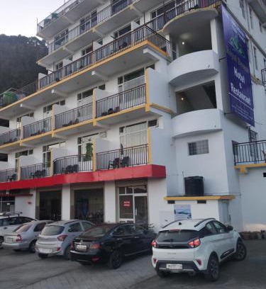 Mussoorie Hotel | ROYAL BREEZE HOTEL & RESTAURANT Received Most Rated Traveller Award Property For Year 2023-2024 !