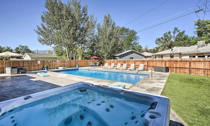 Canon City Casa | Royal Gorge Pool House- Heated Pool & Hot Tub!