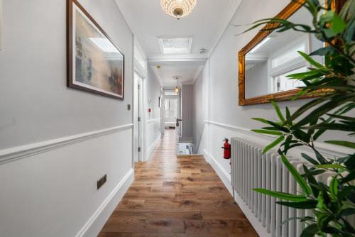 Peninsula Casa | Royal Greenwich Hospitality