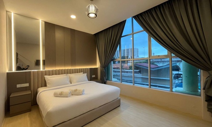 Bandar Kota Bharu Hotel | Royal Guest House RGH