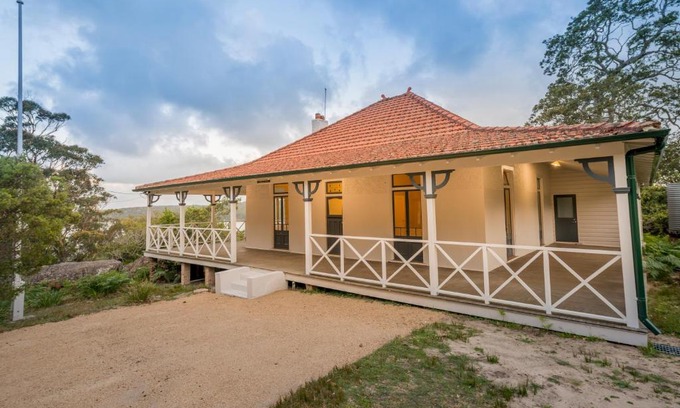 Audley Casa | Royal National Park Cottages