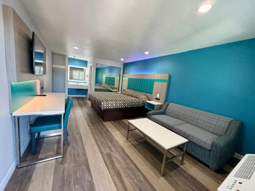 Rosemead Hotel | Royale Inn 老爺客棧 - San Gabriel, Los Angeles