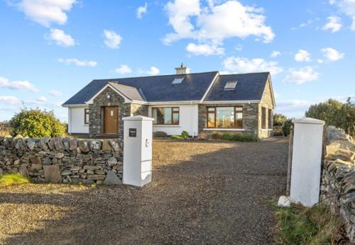 Ballyconneely Casa | Rugosa, Ballyconneely