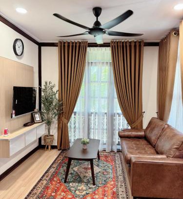 Kampung Bukit Tok Beng Chalet De Esquí | Rumah Kebun Gucher