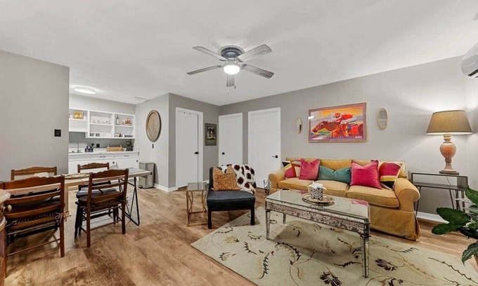 Cave City Apartamento | Run for the Roses- timeless tradition of the Kentucky Derby