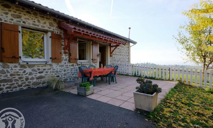 Saint-Heand Cabaña | Casa rural 2 habitaciones con jardín, terraza, wifi, se aceptan mascotas