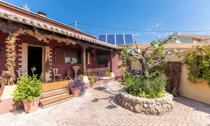Fuentidueña de Tajo Casa | Casa Rural 'El Tinao De La Petra' con Piscina Privada, Wi-Fi y aire acondicionado