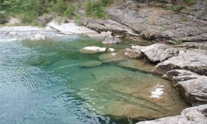 La Fueva Cabaña | Casa rural (alquiler íntegro) La Borda de Formigales