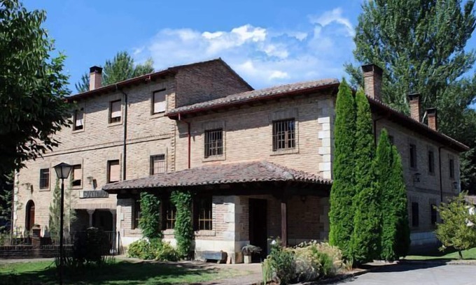Saldaña Cabaña | Casa rural (alquiler íntegro) Molino "El Sotillo" para 9 personas