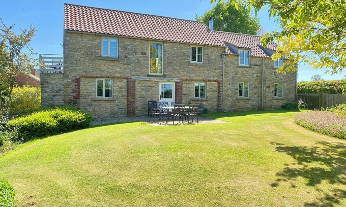 Burythorpe Casa | Rural location with lovely countryside views