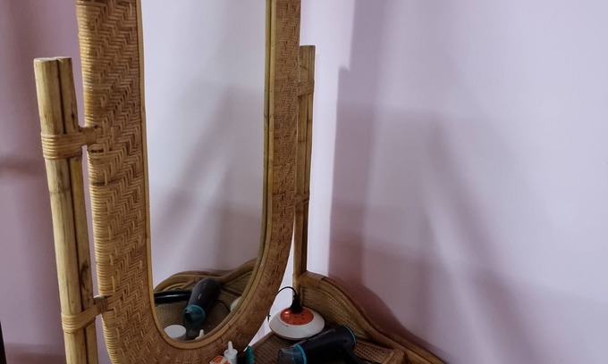 Cherplassery Villa | Rural Retreat with Garden Pool, Birdsong and Scenery.