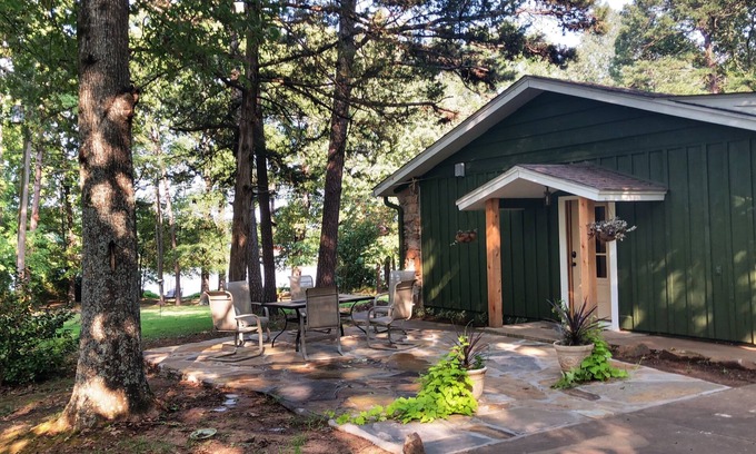 Russellville Casa | Russellville Lake House- frente al mar con muelle privado